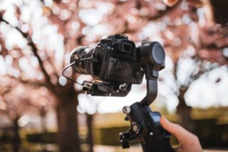 Letzte Woche konnte ich am Schloss in Rastatt ein paar schöne Aufnahmen mit der Drohne und meiner Spiegelreflexkamera festhalten... und @janinepopelka_fotografie hat mich natürlich auch in Action fotografiert 😄😊

Habe ich euer Interesse geweckt? Gerne könnt ihr mich über Instagram kontaktieren oder eine Anfrage über die Website senden.
.
.
.
.
.
#hochzeit #wedding #weddingvideo #hochzeitsvideo #hochzeitsfilm #videograf #hochzeitsvideografie #hochzeitsvideograf #hochzeitsvideografbadenwürttemberg #verlobt #videografrastatt #hochzeitsvideografrastatt #videografbadenbaden #hochzeitsvideografbadenbaden #videografkarlsruhe #hochzeitsvideografkarlsruhe #videografmannheim #hochzeitsvideografmannheim #videografstuttgart #hochzeitsvideografstuttgart #badenbaden #karlsruhe #mannheim #rastatt #stuttgart #janineundsebastian